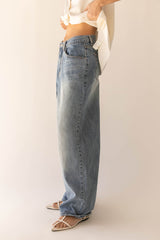 OVERSIZED JEAN