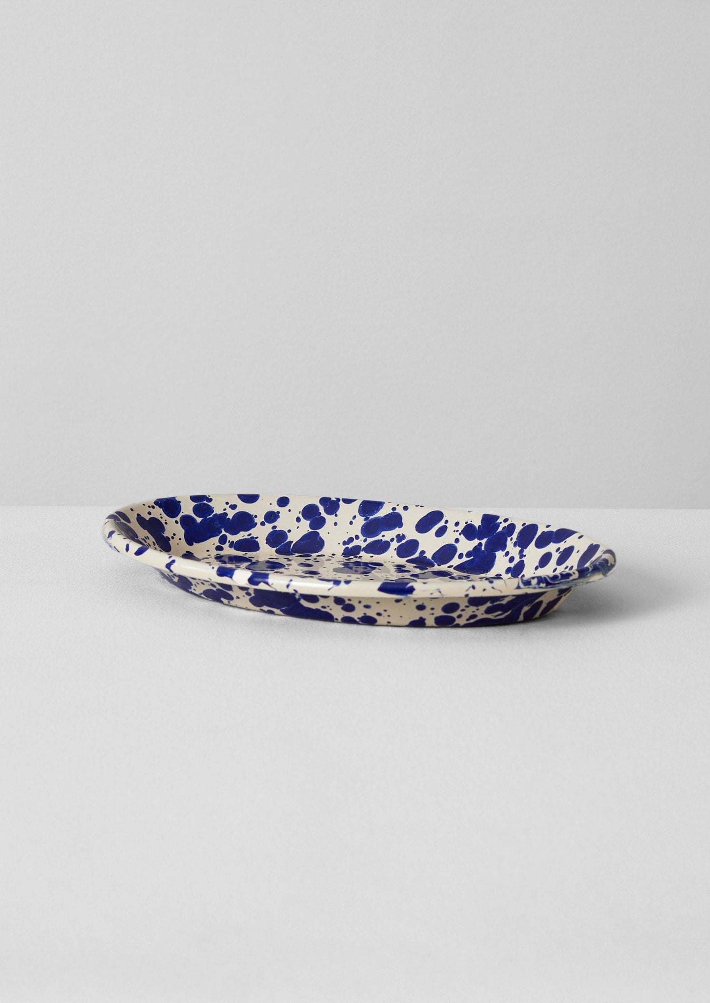 Splatter Enamel Platter | Cream/Blue