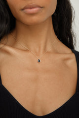 CURB CHAIN WITH ONYX PENDANT