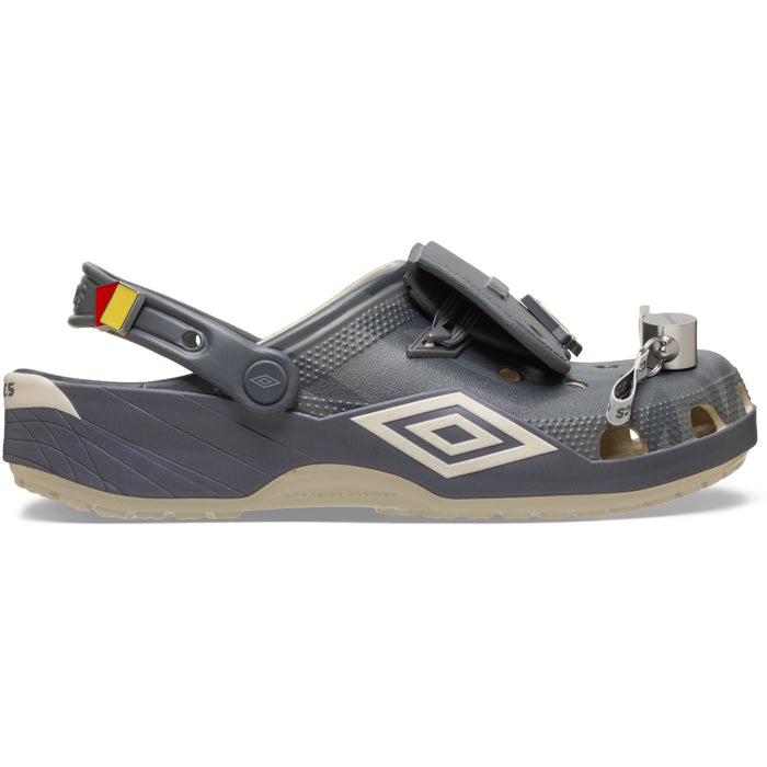 Umbro Crocs Classic Clog - Bone/Slate Grey
