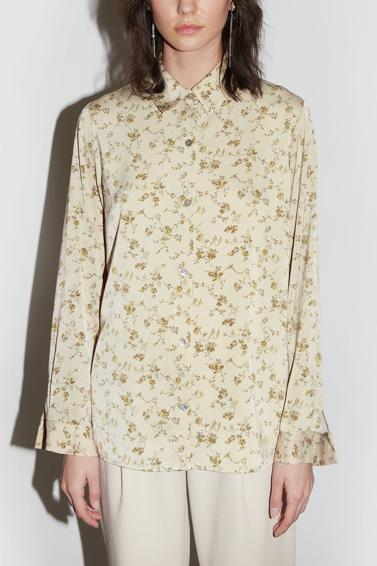 PRINTED SATIN BUTTON-UP BLOUSE