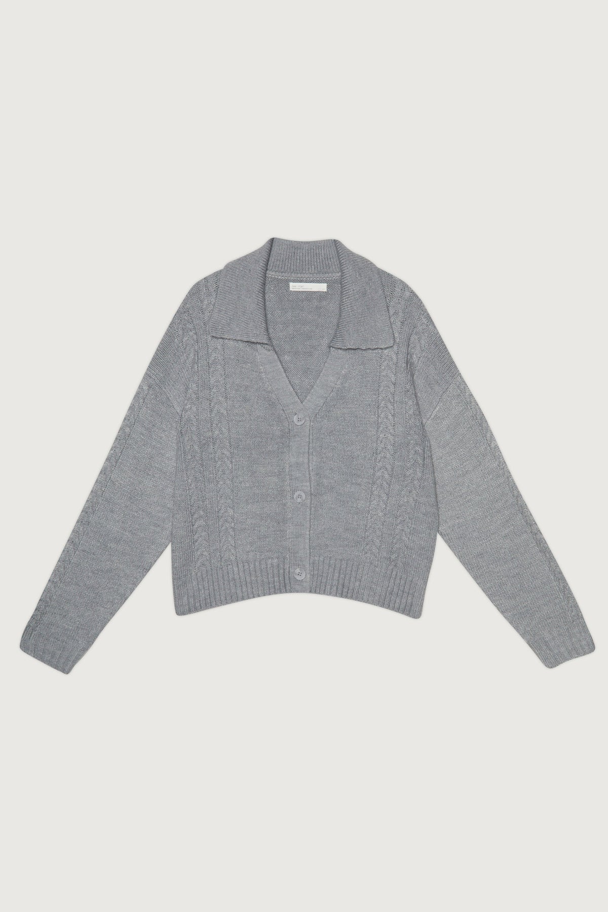 CABLE KNIT BUTTON UP CARDIGAN