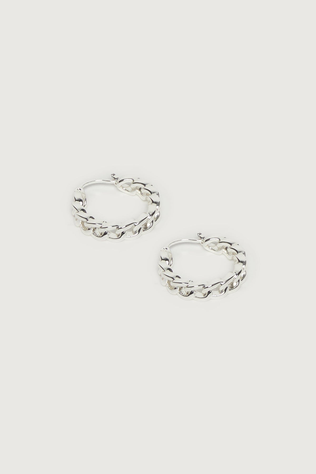 CURB CHAIN HOOP