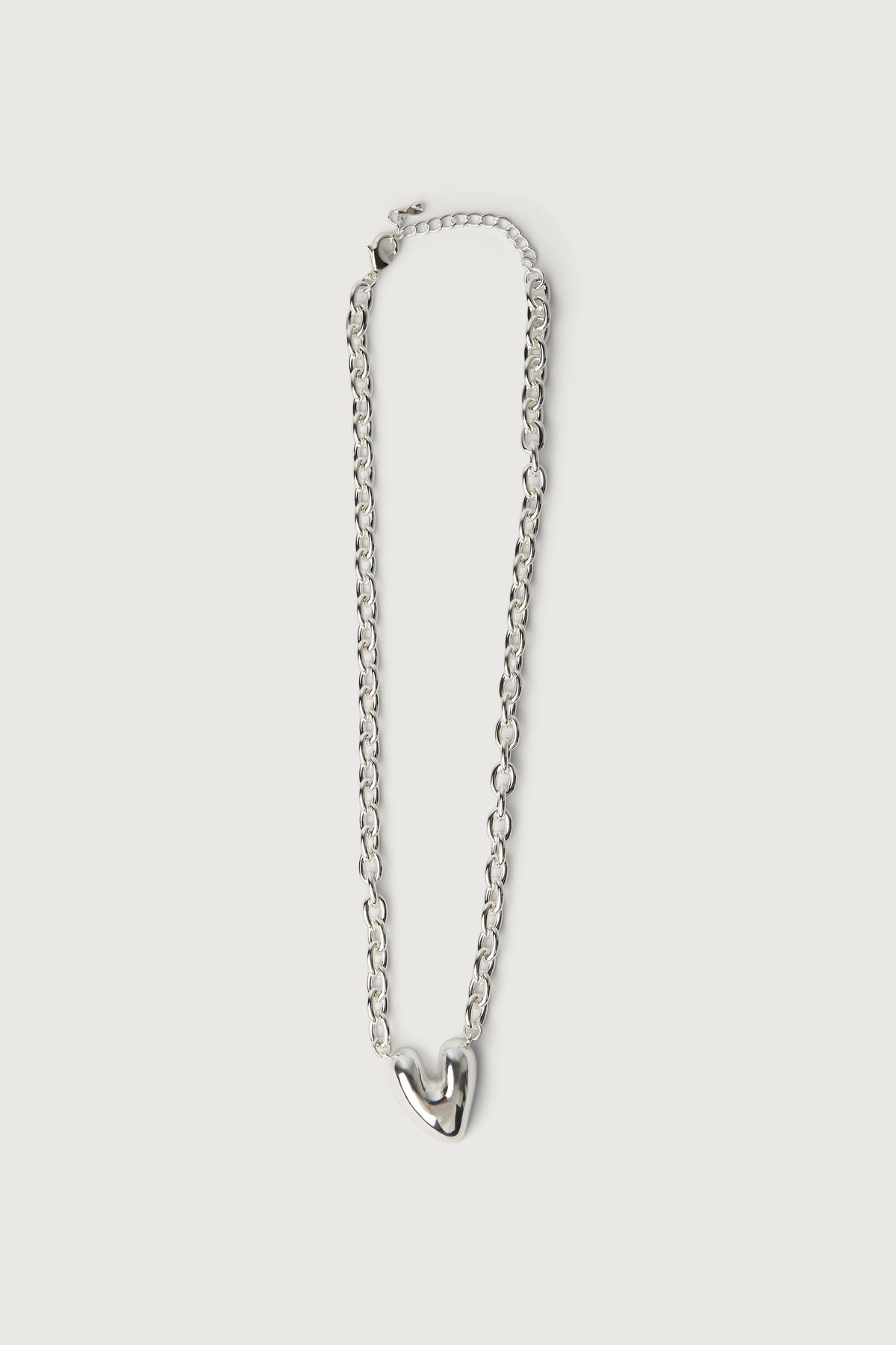 HEART STUD CHAIN LINK NECKLACE