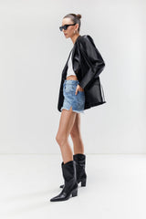 MID-LENGTH JEAN SHORT