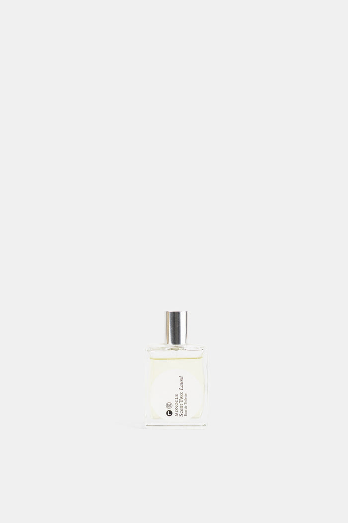 Monocle by Comme des Garçons Scent Two Laurel Eau de Toilette 50ml flacon minimaliste transparent bouchon argenté SS26